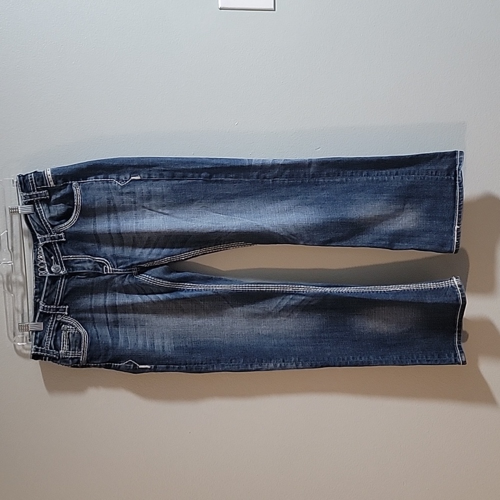 Rock and roll cowgirl Jeans size 31x32 straight leg Flare/ wide leg